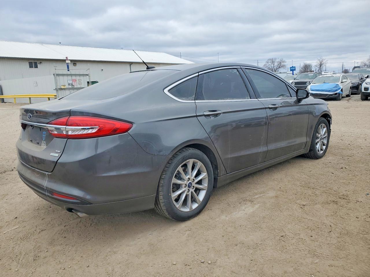 2017 Ford Fusion se