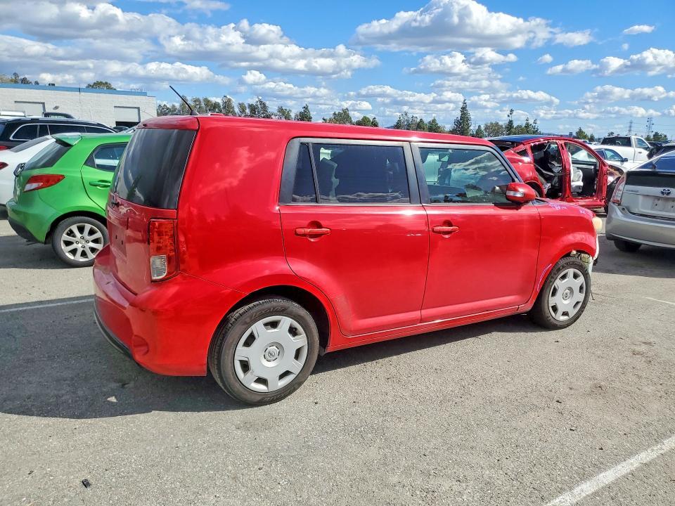 2014 Scion XB