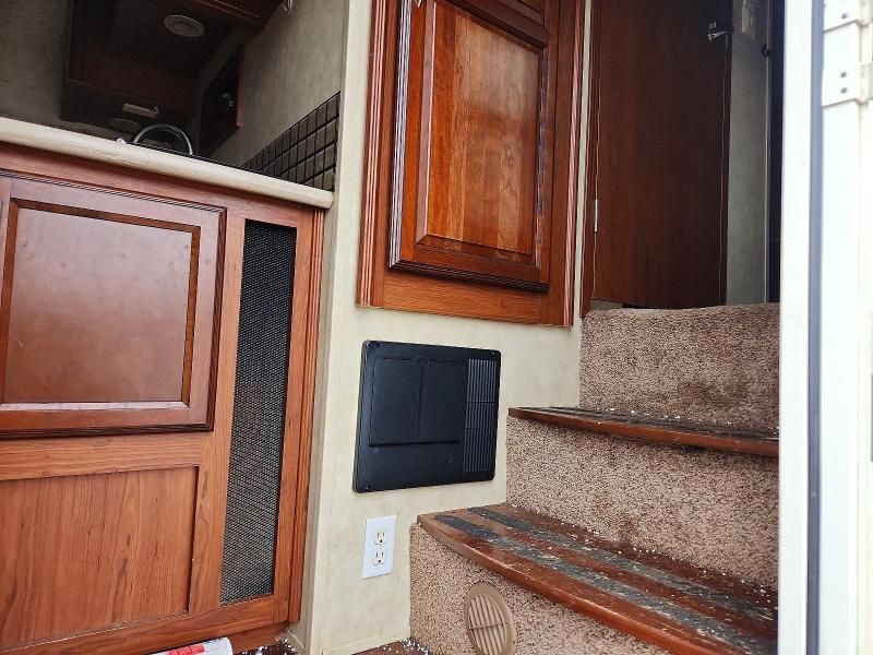 2013 Forrest River Camper