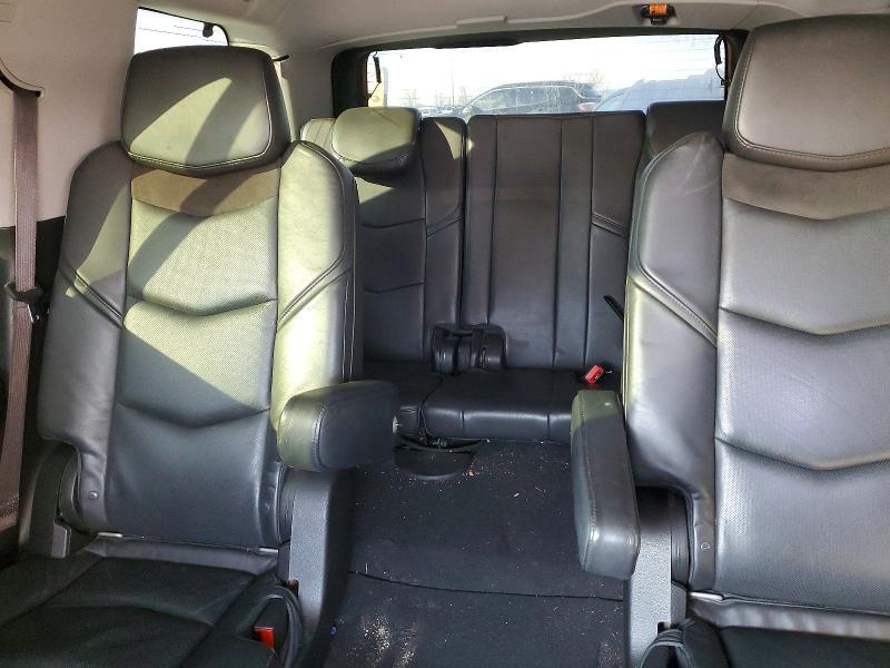 2015 Cadillac Escalade Luxury