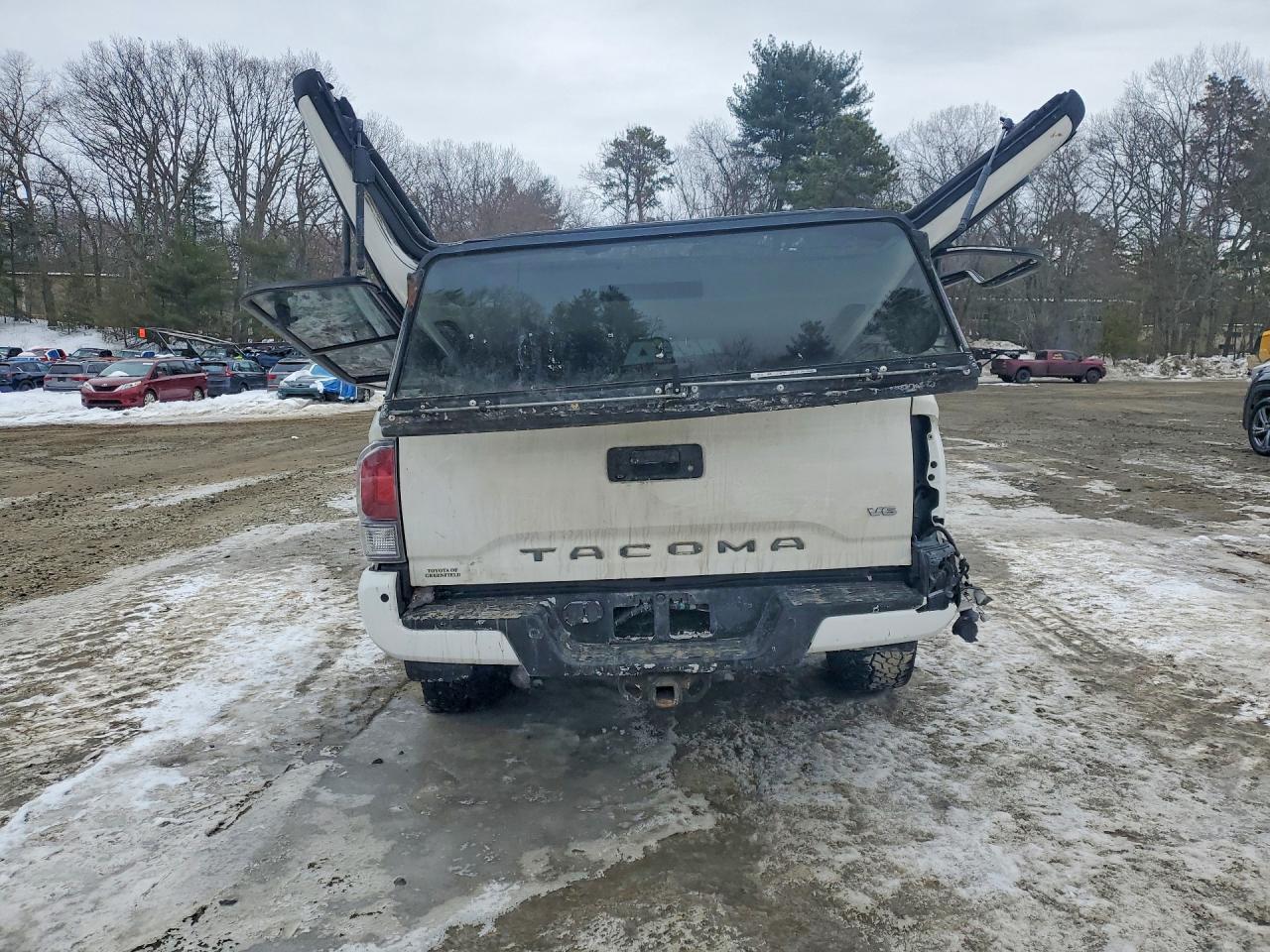 2021 Toyota Tacoma Access cab