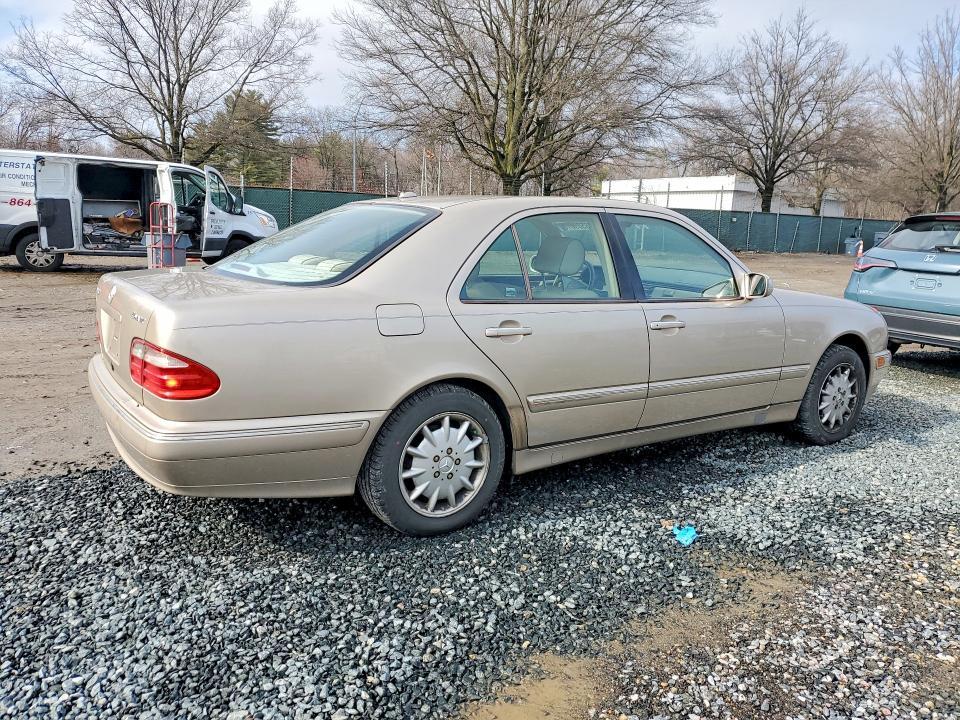 2001 Mercedes-Benz E 320 4matic