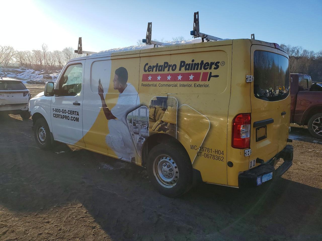 2015 Nissan NV 2500 HD S