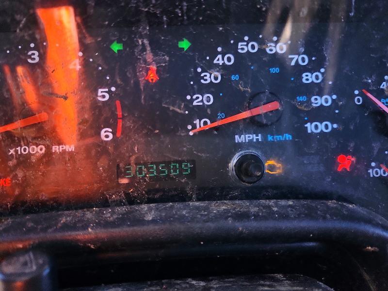 2001 Jeep Wrangler / tj Sport