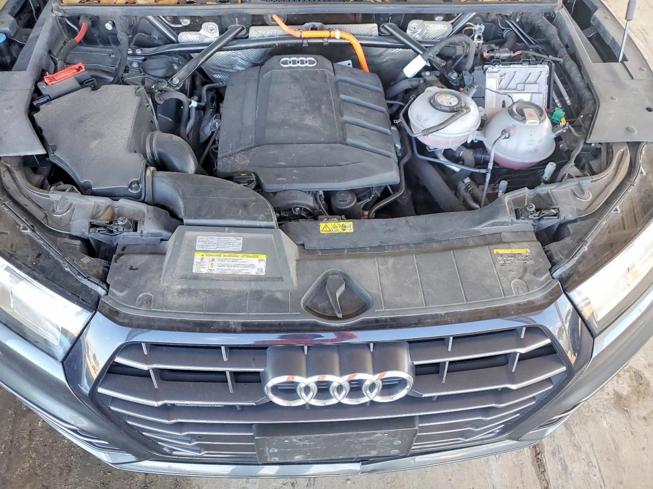 2020 Audi Q5 e Premium Plus