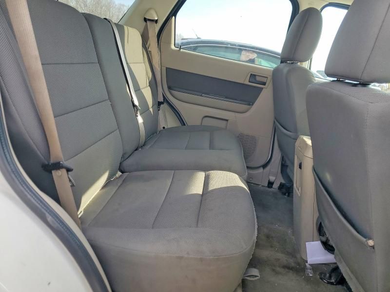 2010 Ford Escape xlt