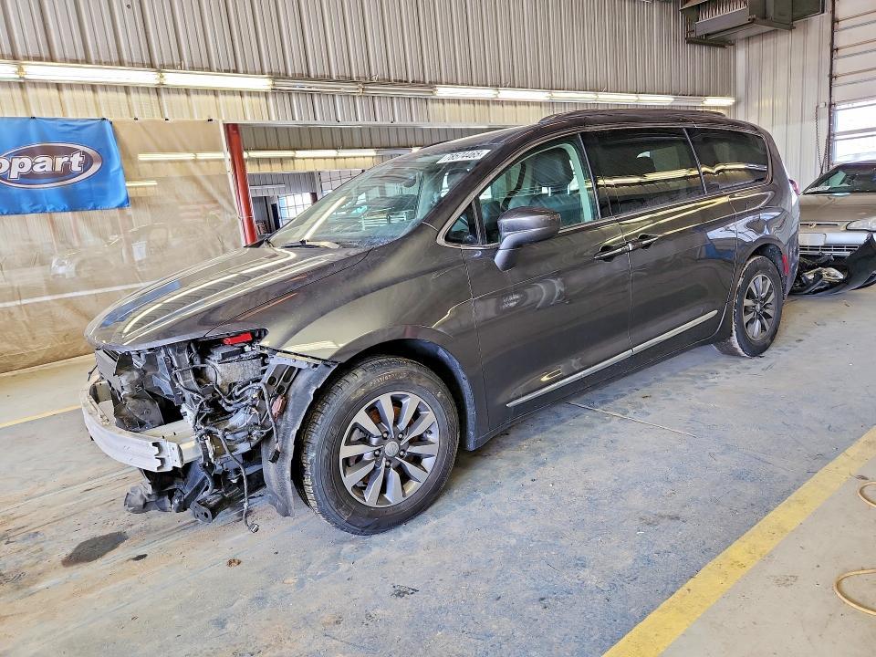 2019 Chrysler Pacifica Touring l Plus