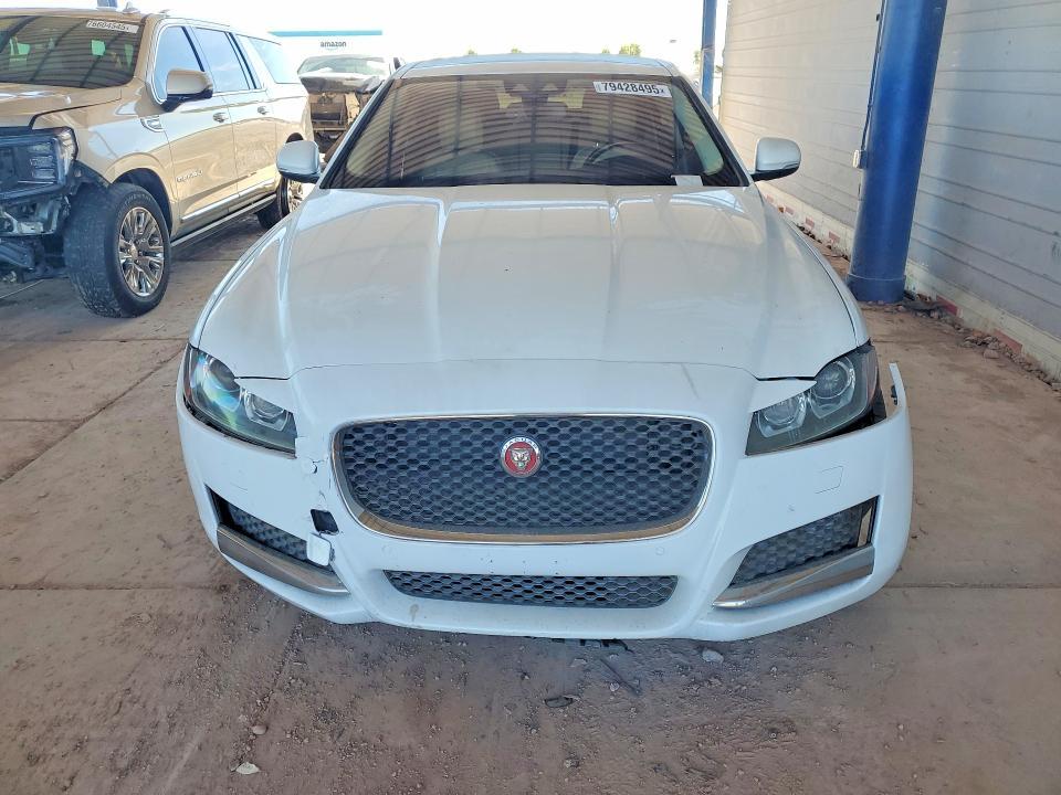 2017 Jaguar Xf Prestige