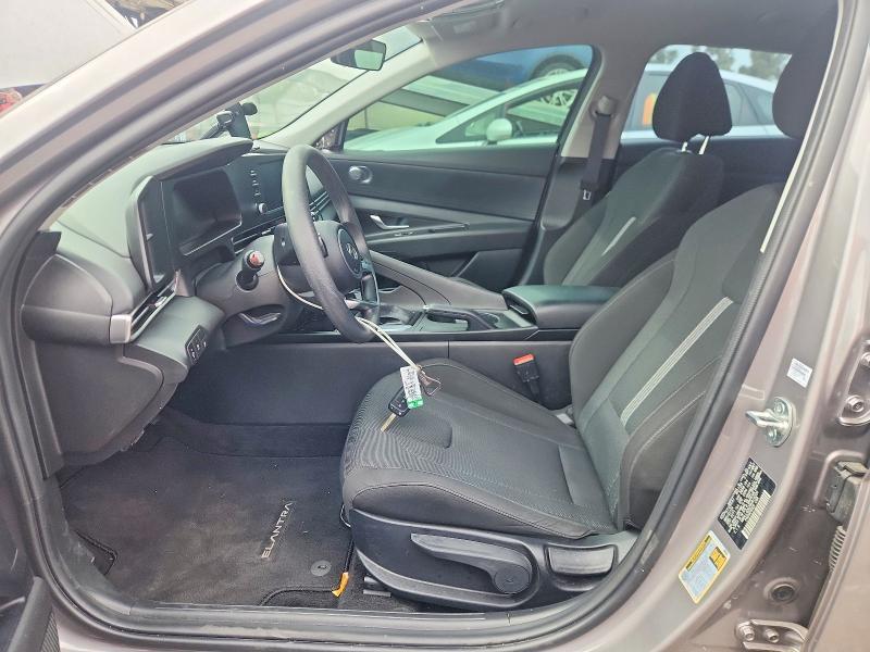 2024 Hyundai Elantra se