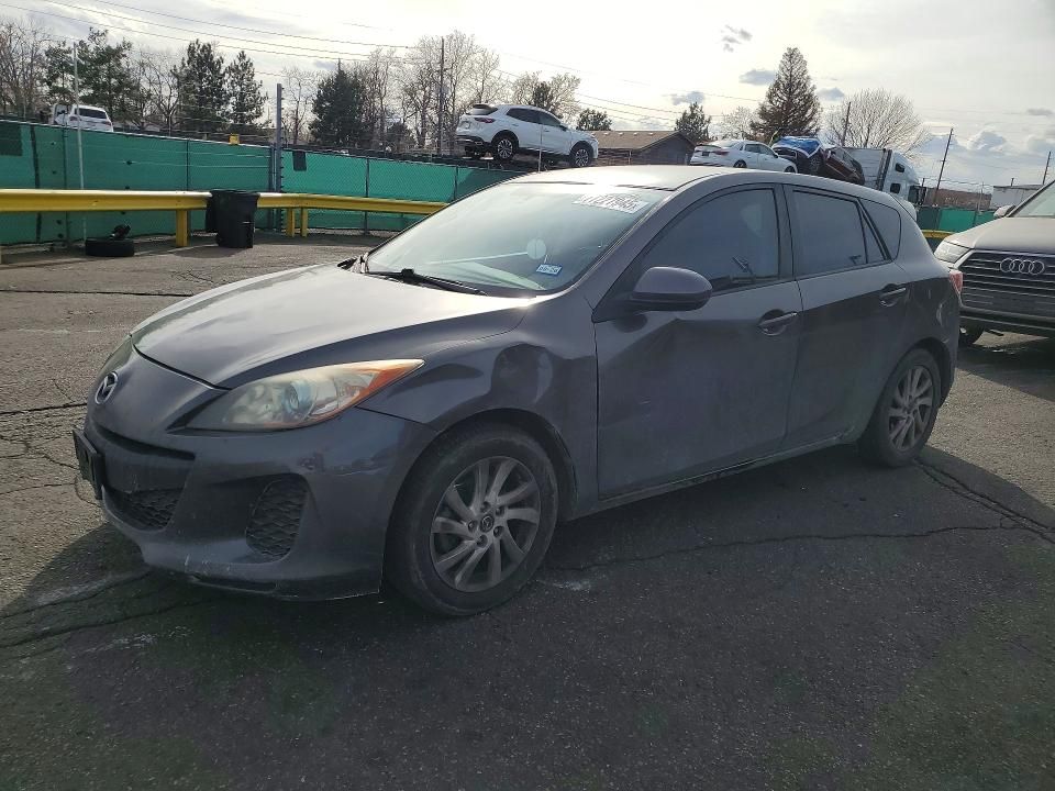 2013 Mazda 3 I