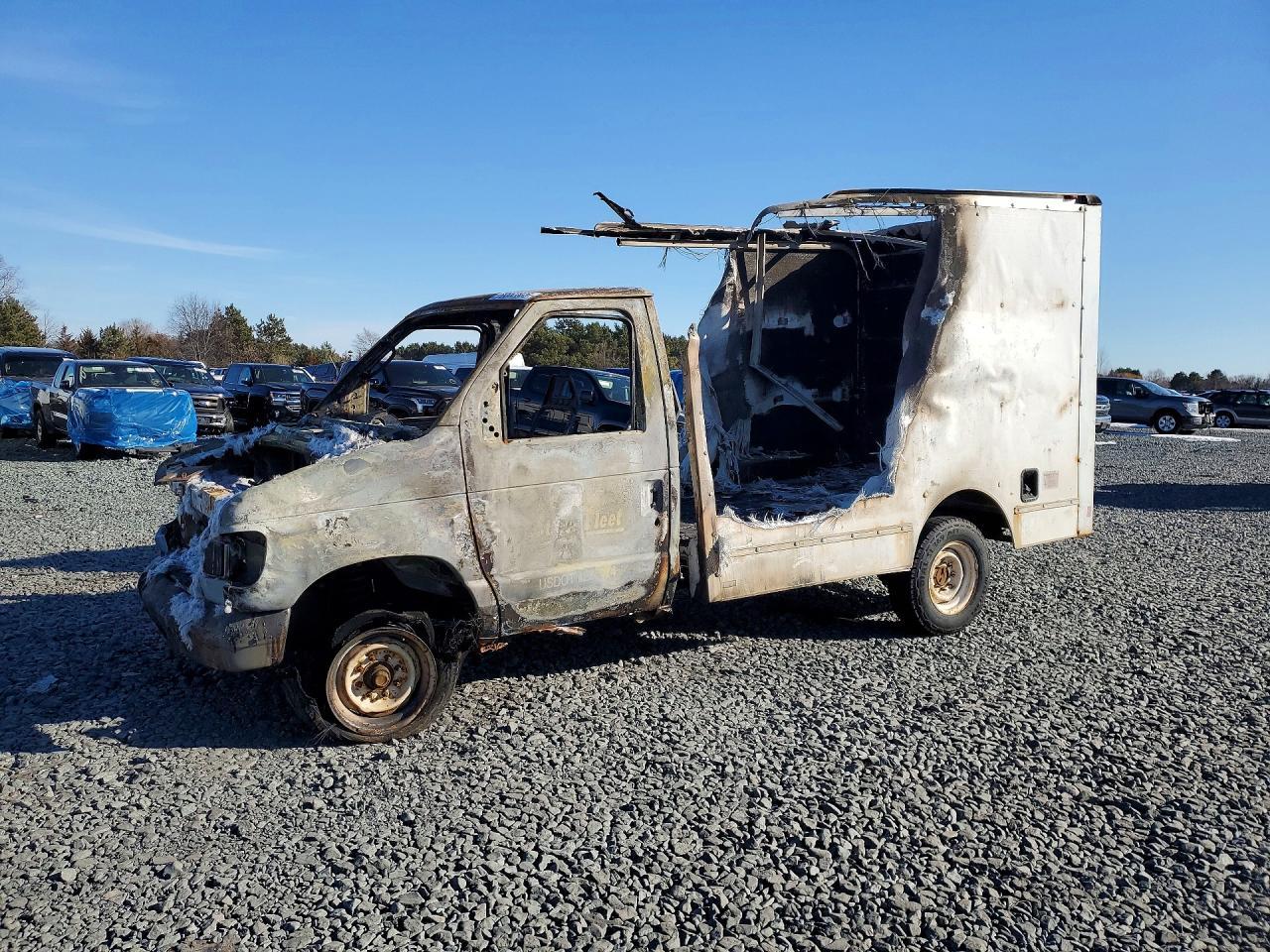 2005 Ford E350 BOX Truck