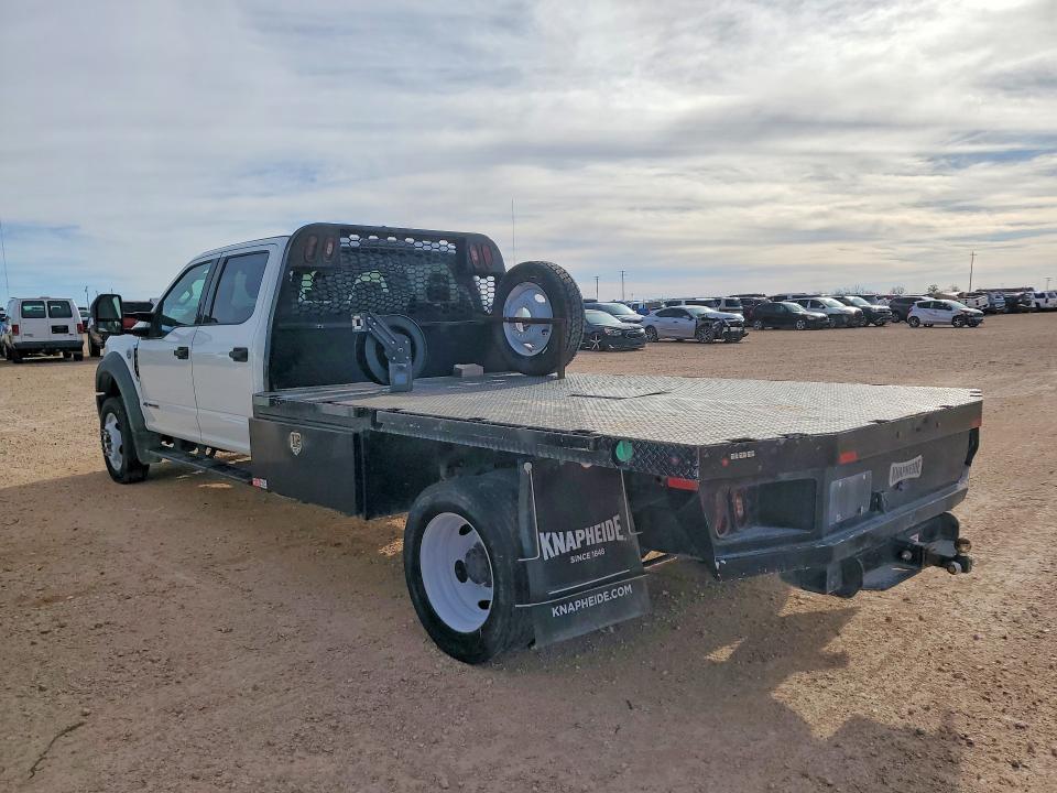 2020 Ford F450 Super Duty Flatbed Truck