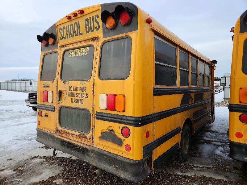 2011 GMC Savana Cut-school bus