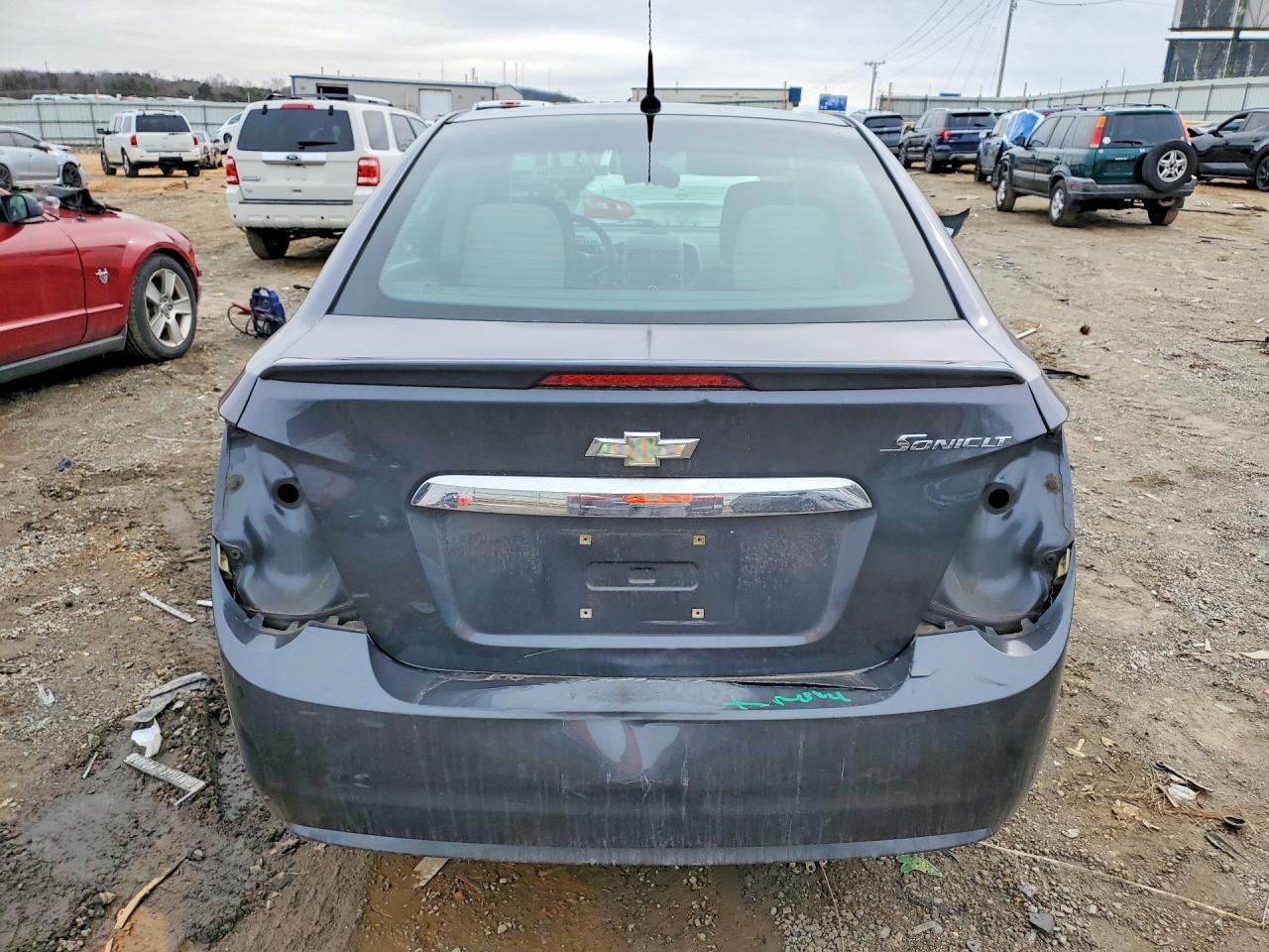 2013 Chevrolet Sonic lt