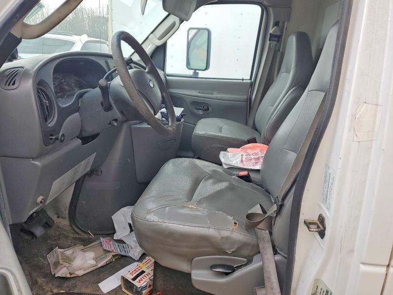 2006 Ford E450 Delivery Truck