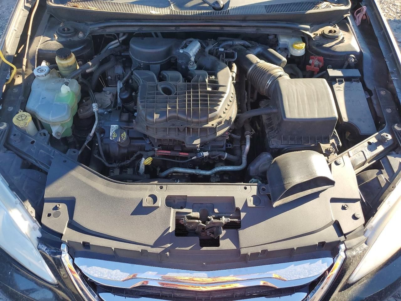 2013 Chrysler 200 lx