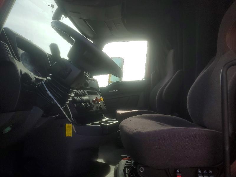 2020 International LT625 Semi Truck