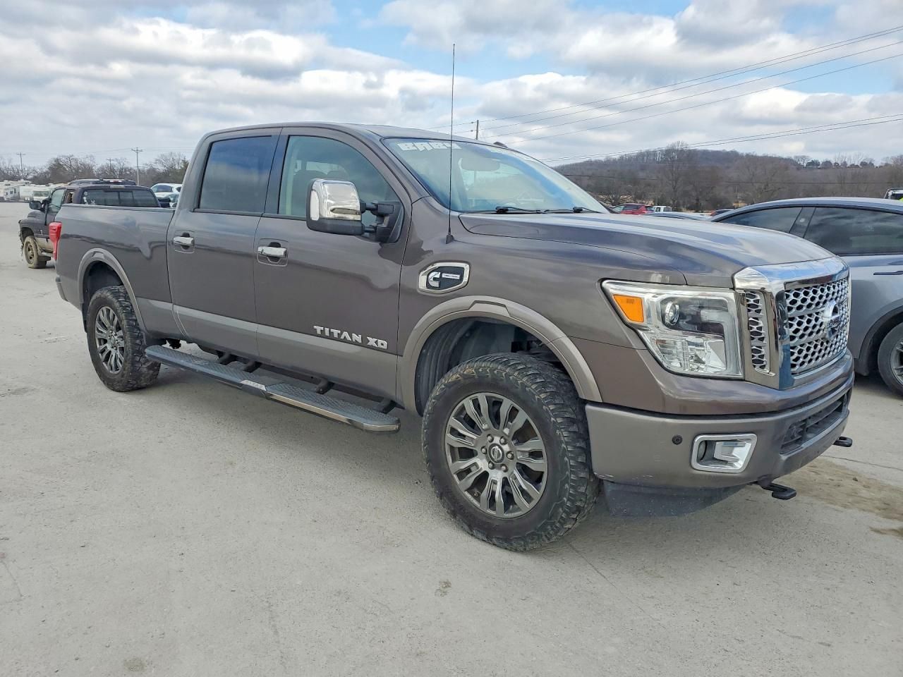 2016 Nissan Titan XD SL