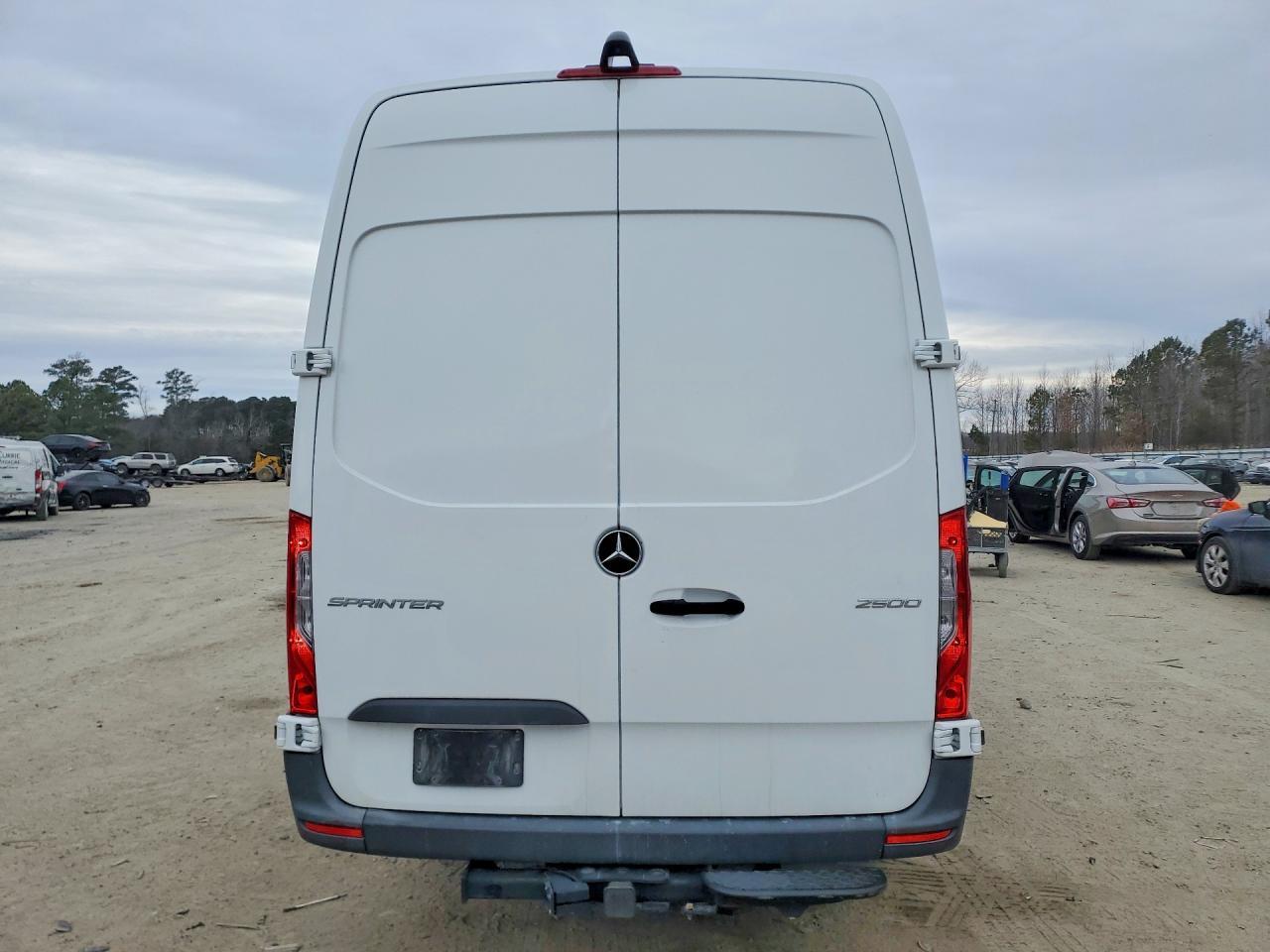 2023 Mercedes-Benz Sprinter 2500