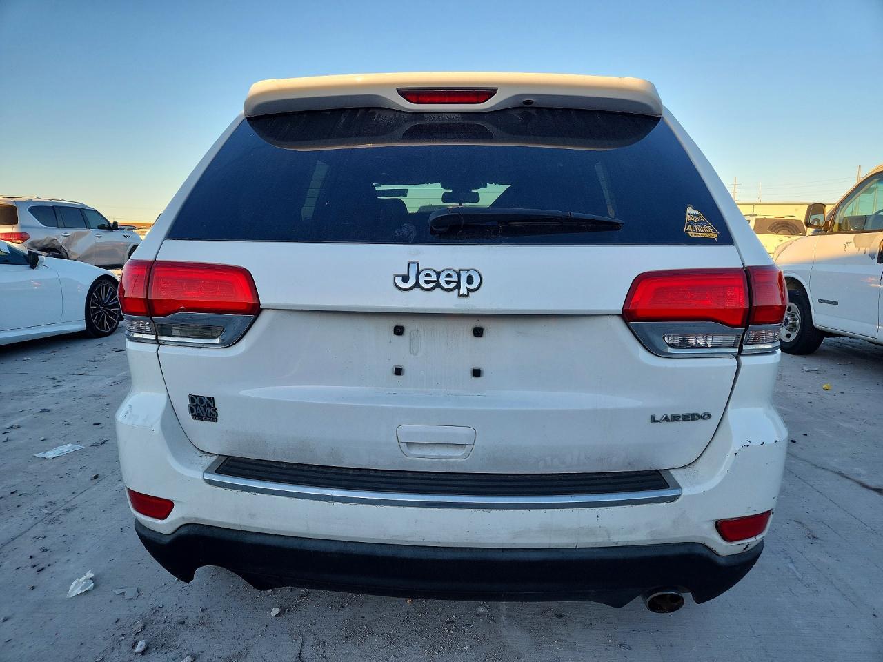 2015 Jeep Grand Cherokee Laredo