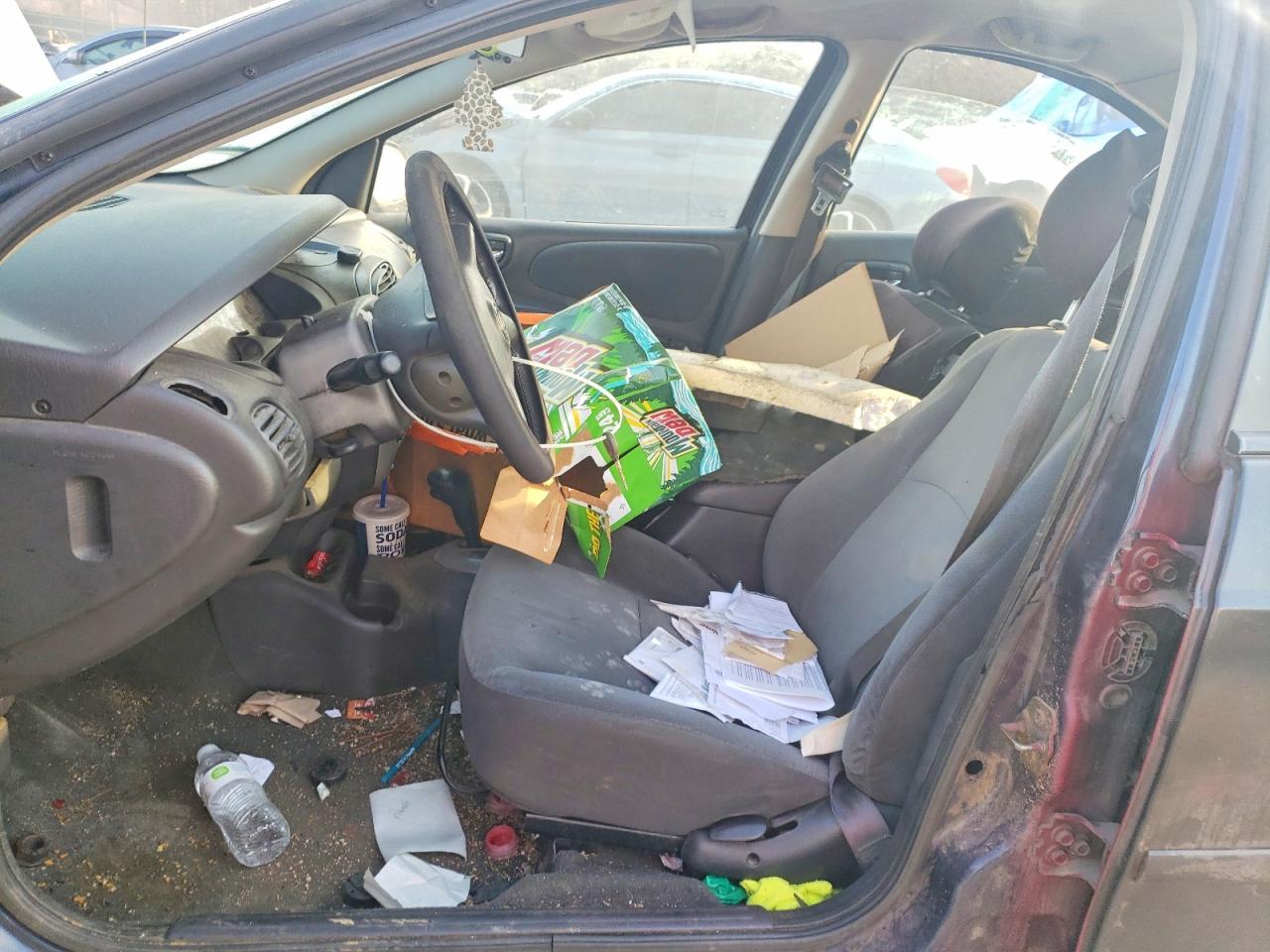 2000 Dodge Neon Base