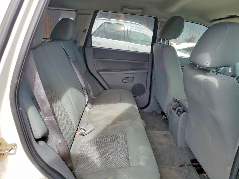 2005 Jeep Grand Cherokee Laredo