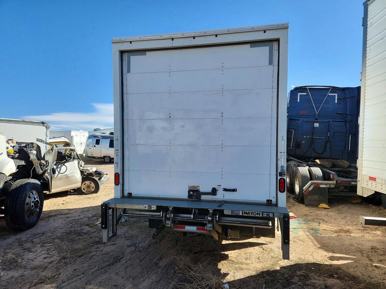 2021 Isuzu NPR HD BOX Truck