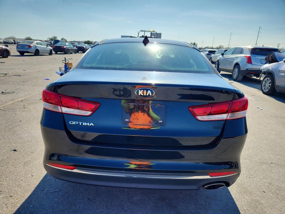 2017 KIA Optima lx