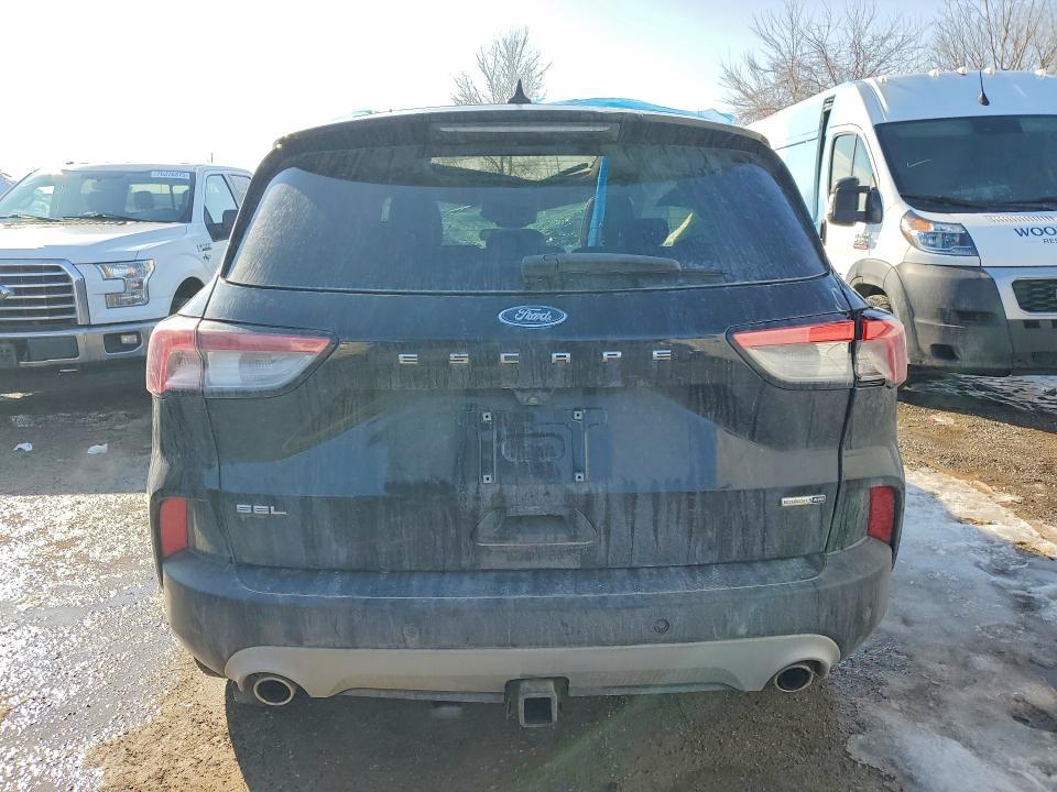 2020 Ford Escape sel