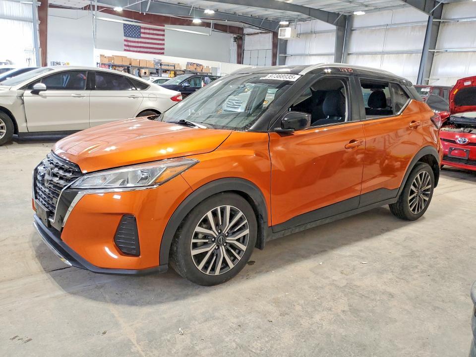2024 Nissan Kicks sv