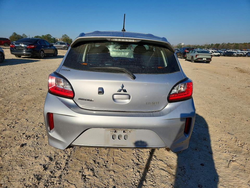 2022 Mitsubishi Mirage es