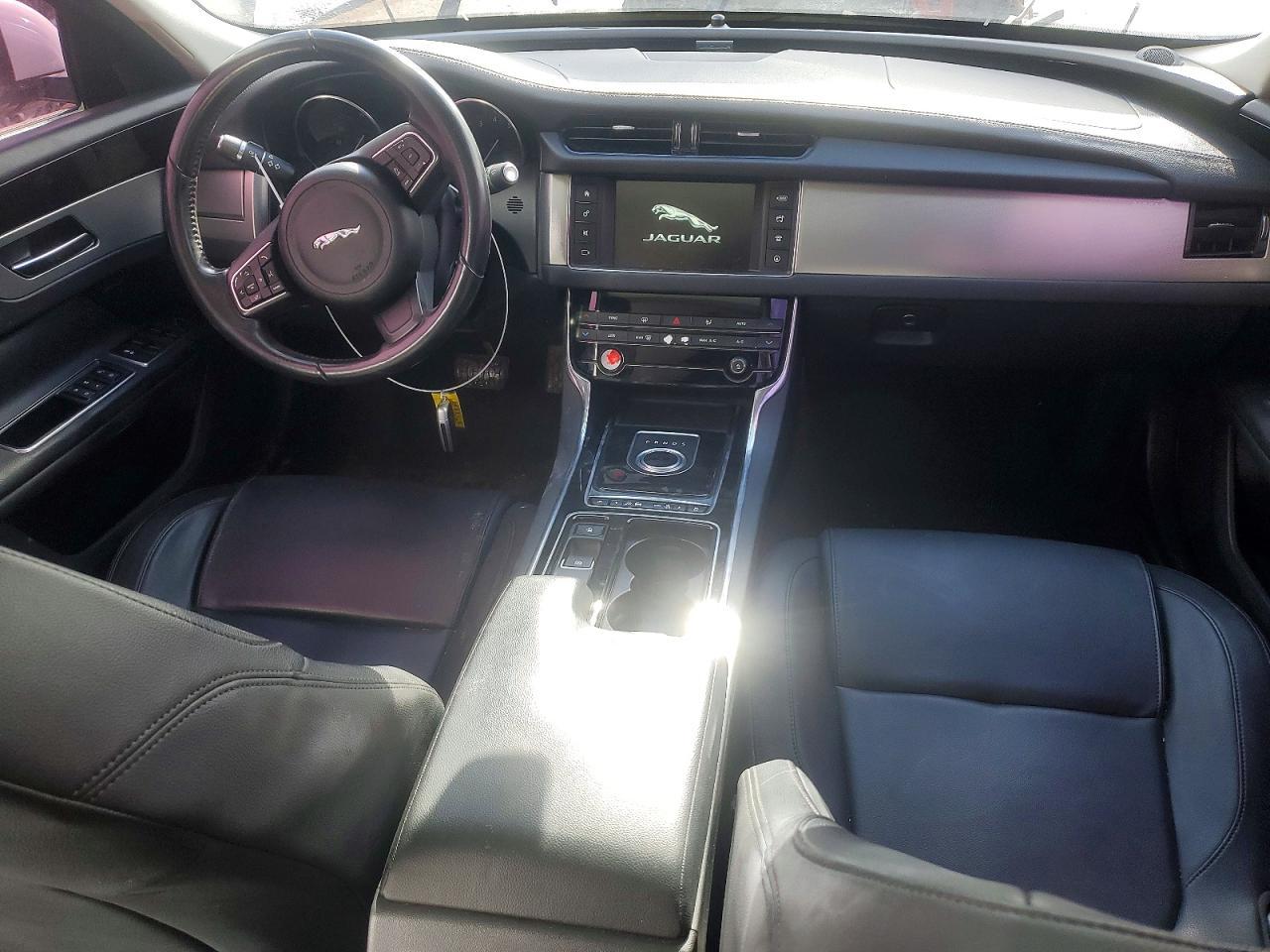 2016 Jaguar Xf Premium