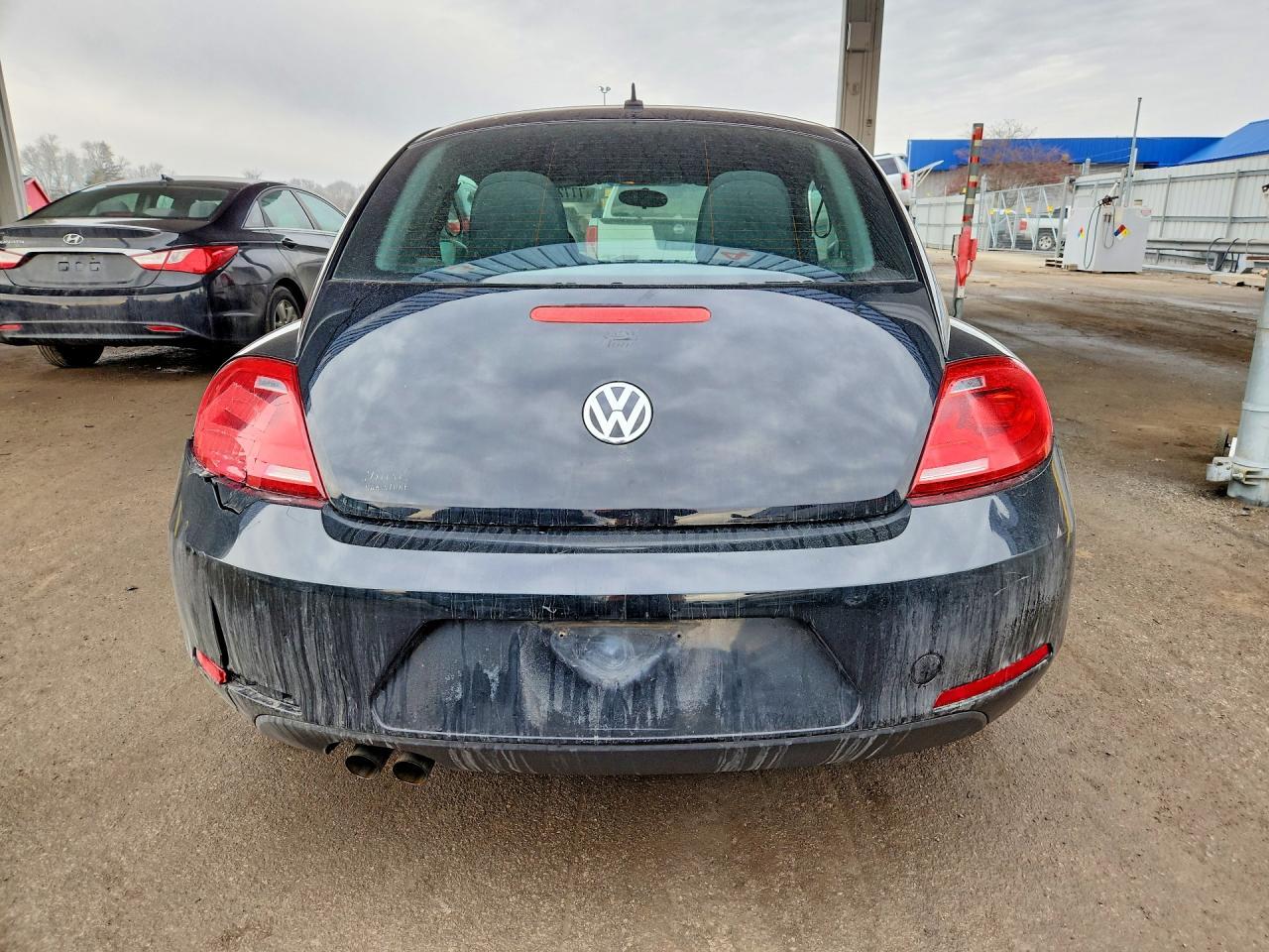 2013 Volkswagen Beetle