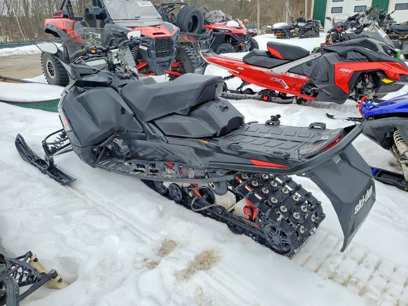 2021 Skidoo Oeth Renegade X