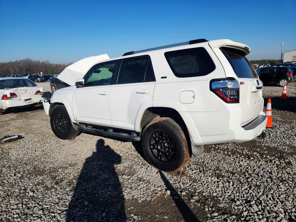 2020 Toyota 4runner SR5