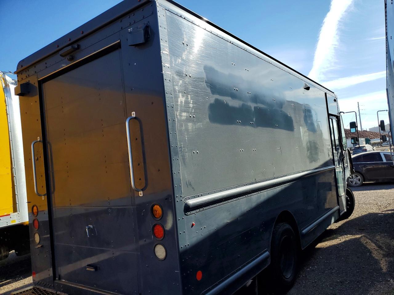2020 Freigliner 2020 Freightliner MT 45G Delivery Van