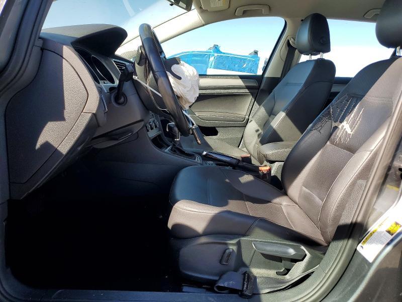 2015 Volkswagen Golf Sportwagen tdi s