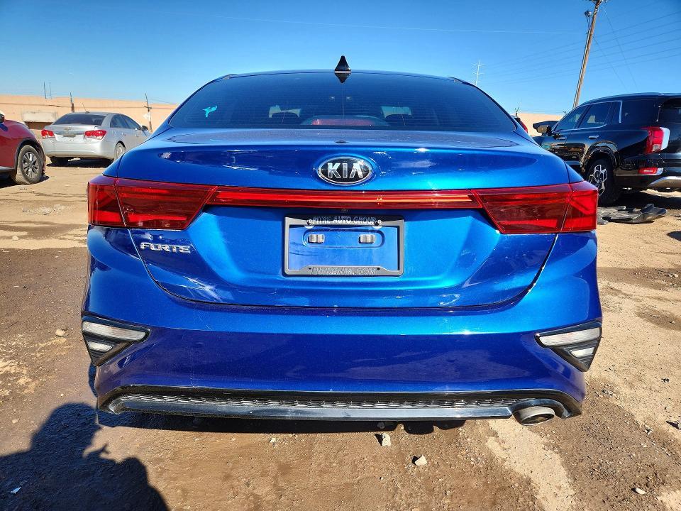 2021 KIA Forte fe