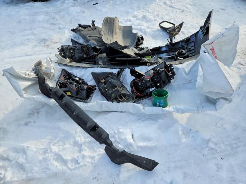 2014 Nissan Armada sv