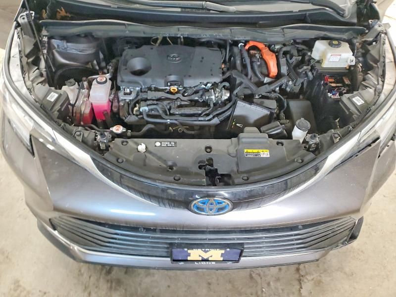 2024 Toyota Sienna Limited