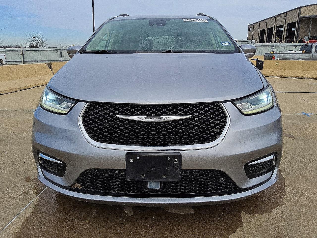 2021 Chrysler Pacifica Touring l