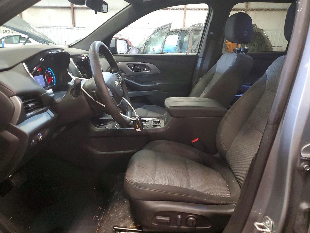 2023 Chevrolet Traverse lt