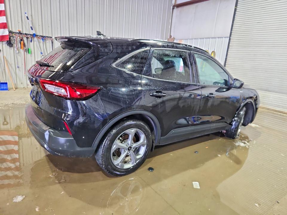 2025 Ford Escape st Line