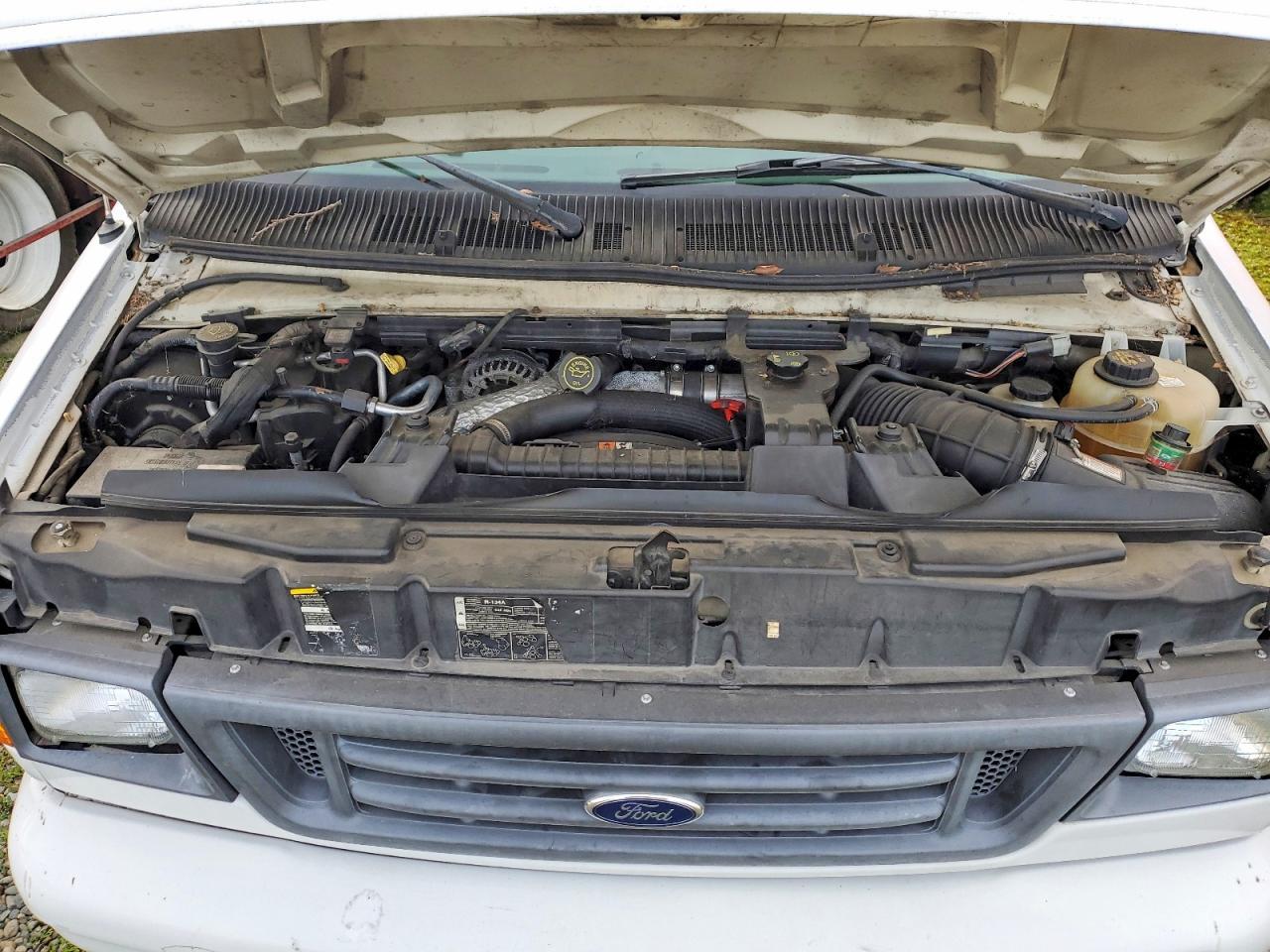 2006 Ford E450 BOX Truck