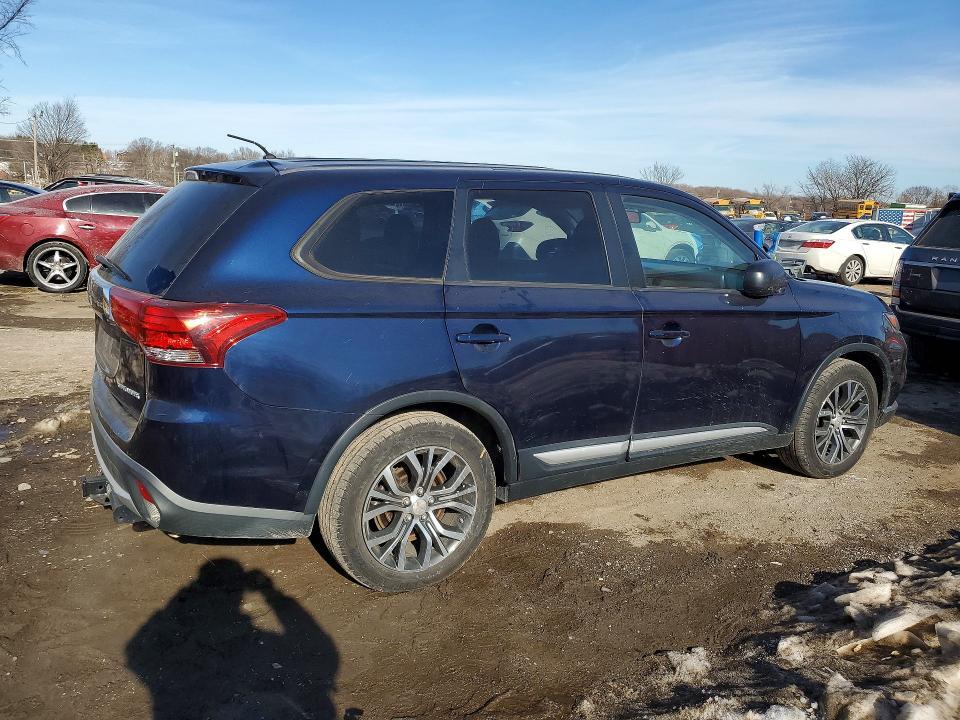 2016 Mitsubishi Outlander es
