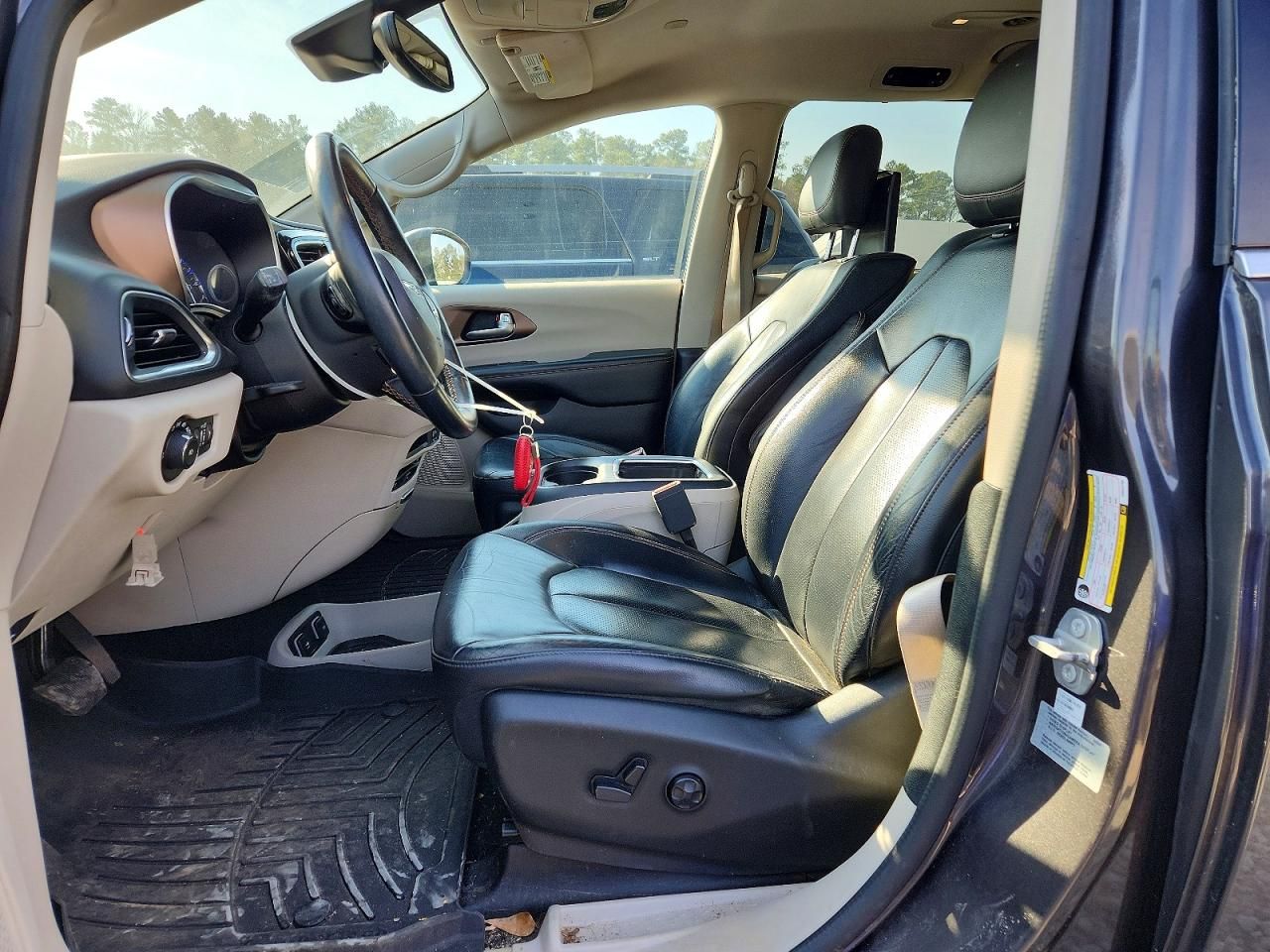 2017 Chrysler Pacifica Touring l Plus