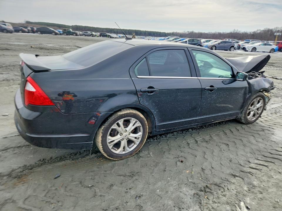 2012 Ford Fusion se