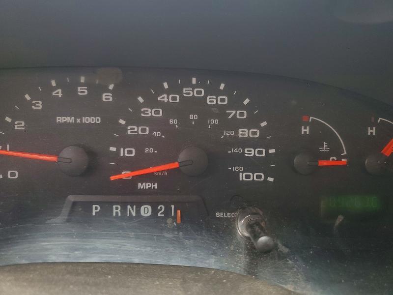 2004 Ford E250 Delivery van