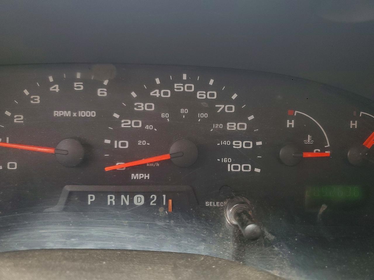 2004 Ford E250 Delivery van