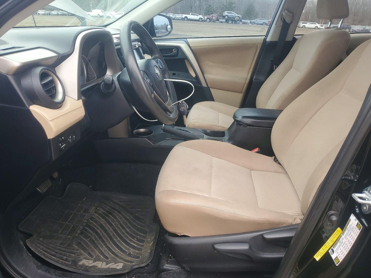 2013 Toyota Rav4 le